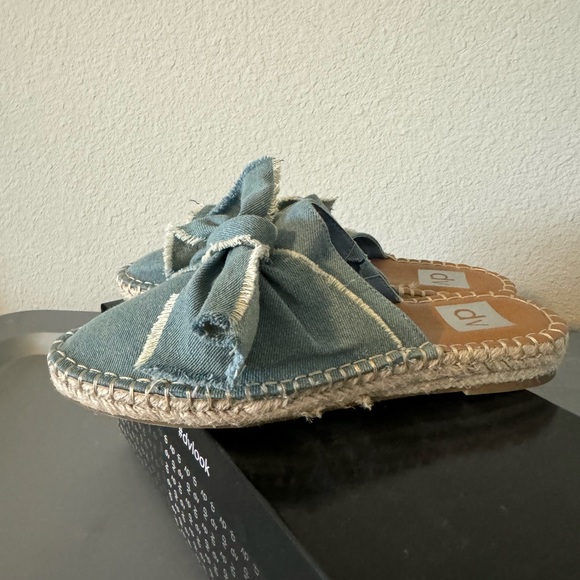 Designed by Dolce Vita Denim Espadrilles Size 7.5 - Picture 3 of 8